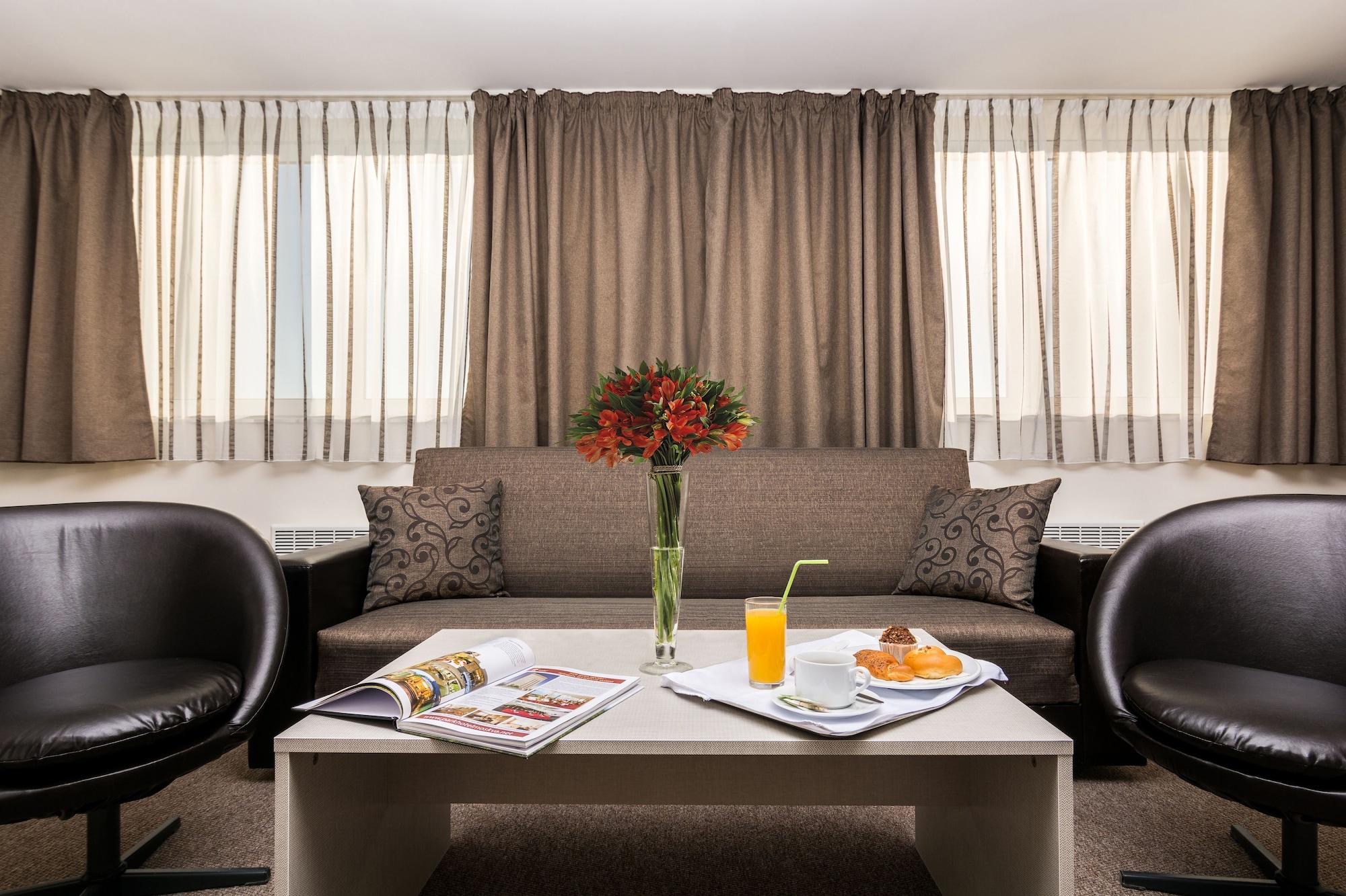 Park Moskva Hotel 3*