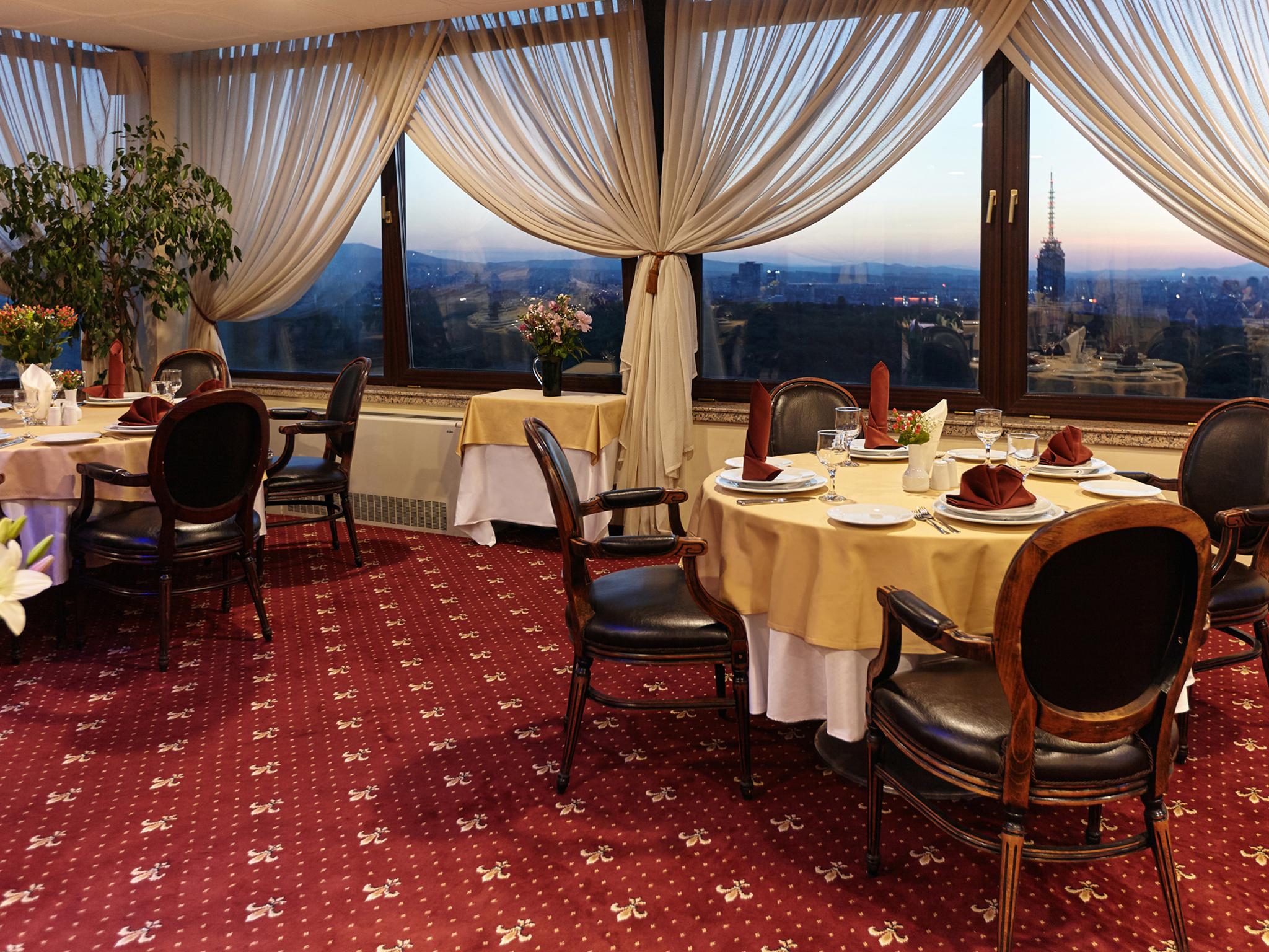 Hotel Park Moskva 3*